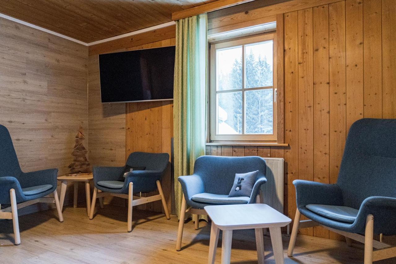 Apartmenthaus Matri By Pferd Auf Wolke Wald am Arlberg Esterno foto