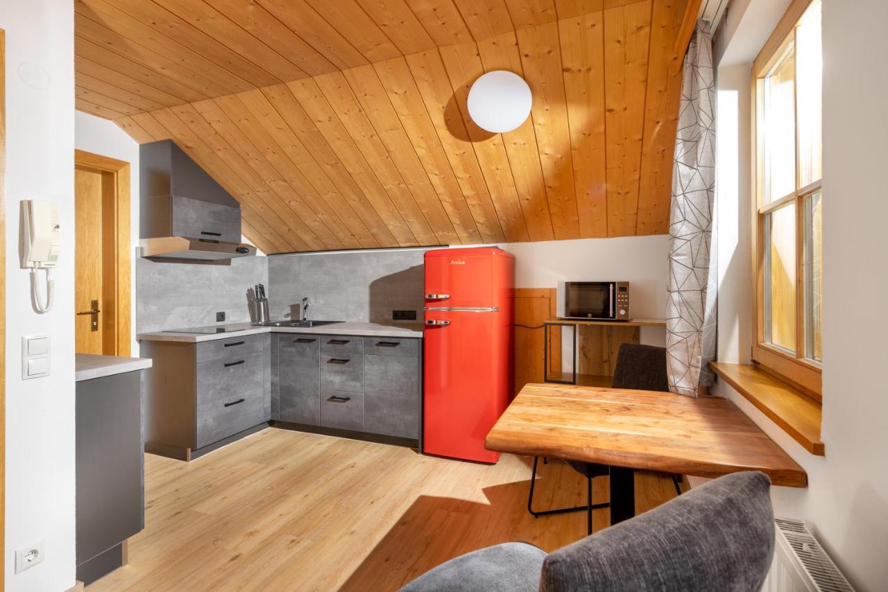 Apartmenthaus Matri By Pferd Auf Wolke Wald am Arlberg Esterno foto